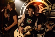 thebullys_trashbar_21